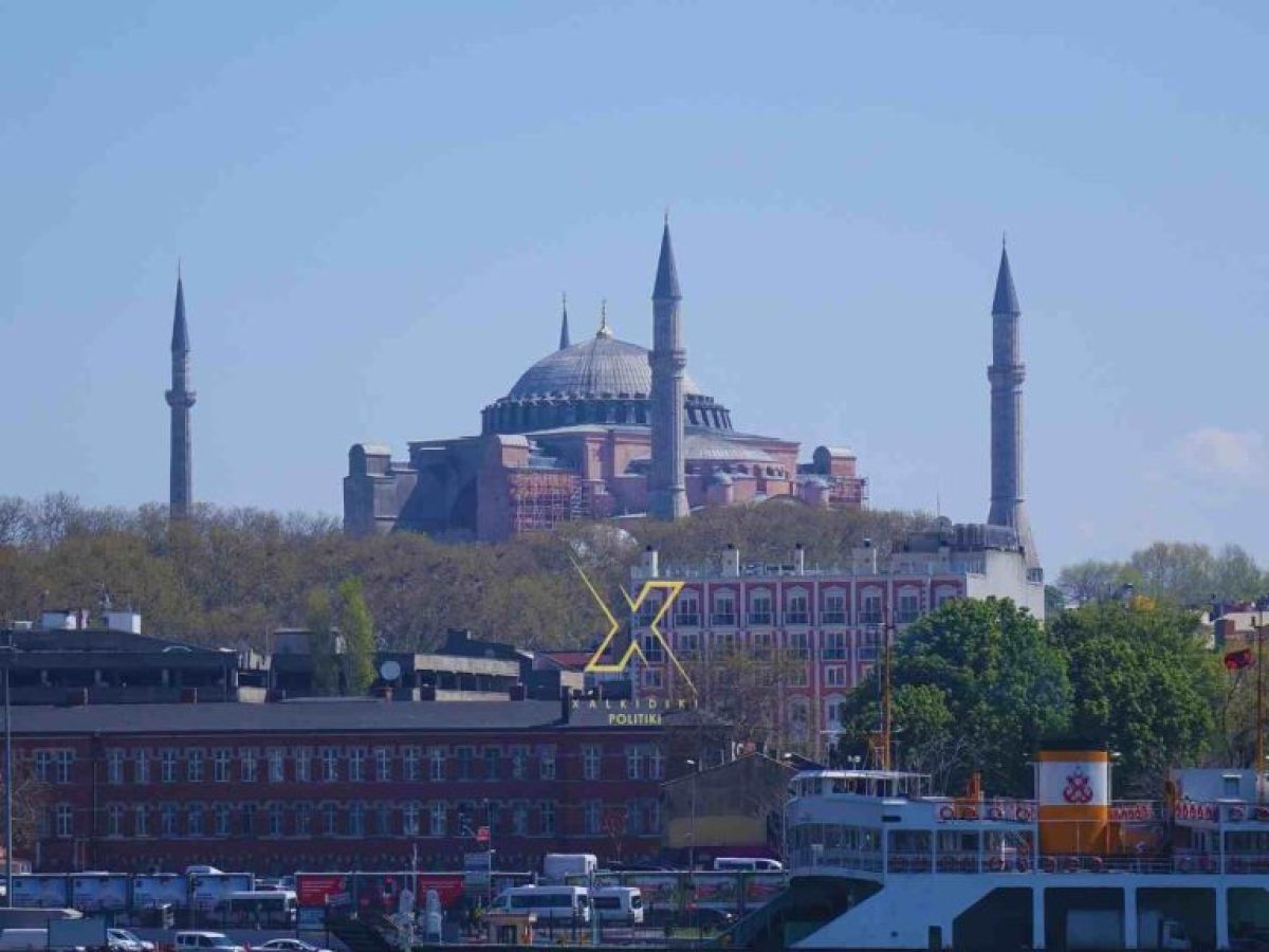 H Αγία Σοφία, το αρχιτεκτονικό θαύμα που νίκησε τον χρόνο, συμπλήρωσε 1488 χρόνια ύπαρξης