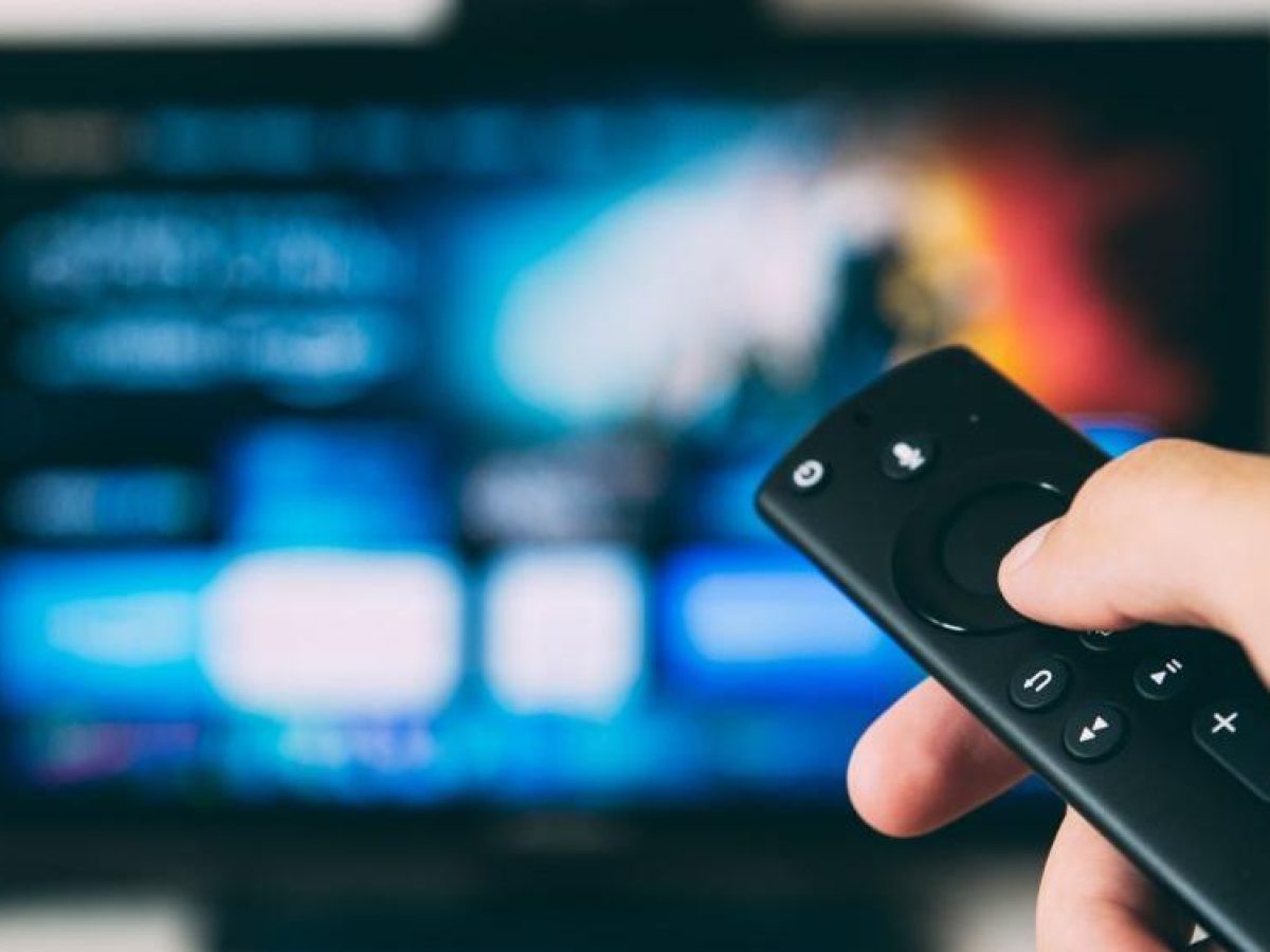 Kρήτη: Έφοδοι σε καφετέριες που πρόβαλαν παράνομα συνδρομητικό τηλεοπτικό περιεχόμενο – Συνελήφθησαν οκτώ άτομα