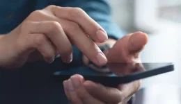 Smartphones-chronia-anatimiseon-ke-ellipseon