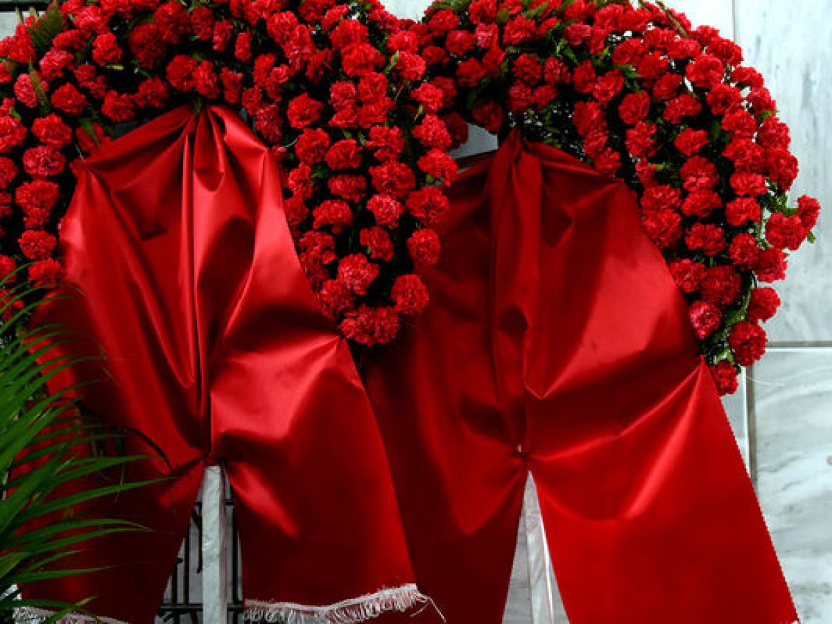 To ΚΚΕ Δυτικής Αχαίας αποχαιρετά τον Αλέξανδρο Παπαζαφείρη