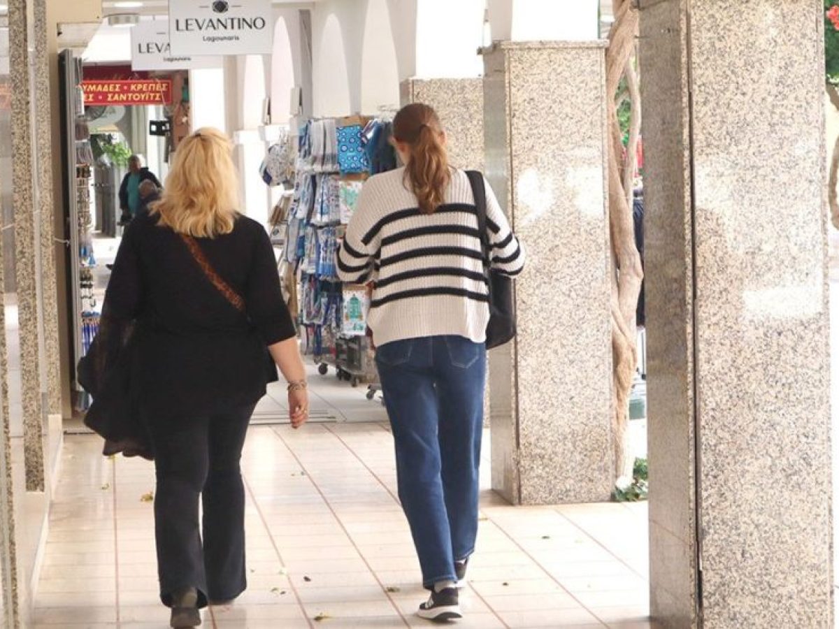 Xιλιάδες εργαζόμενοι στα πόστα τους μέσα στις γιορτές (βίντεο)