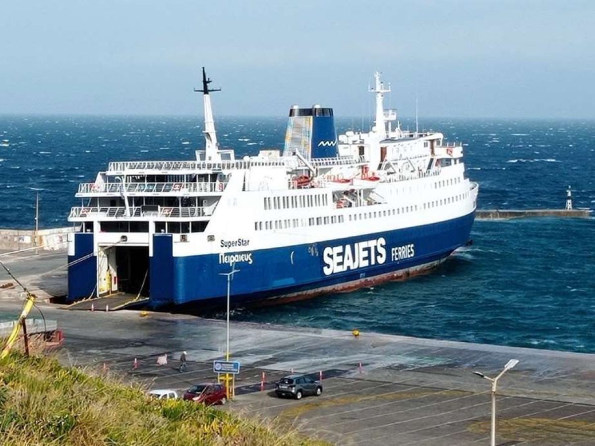 Αύριο Τετάρτη 31/12 στις 8:00  η αναχώρηση του “SUPERSTAR” από το Λαύριο