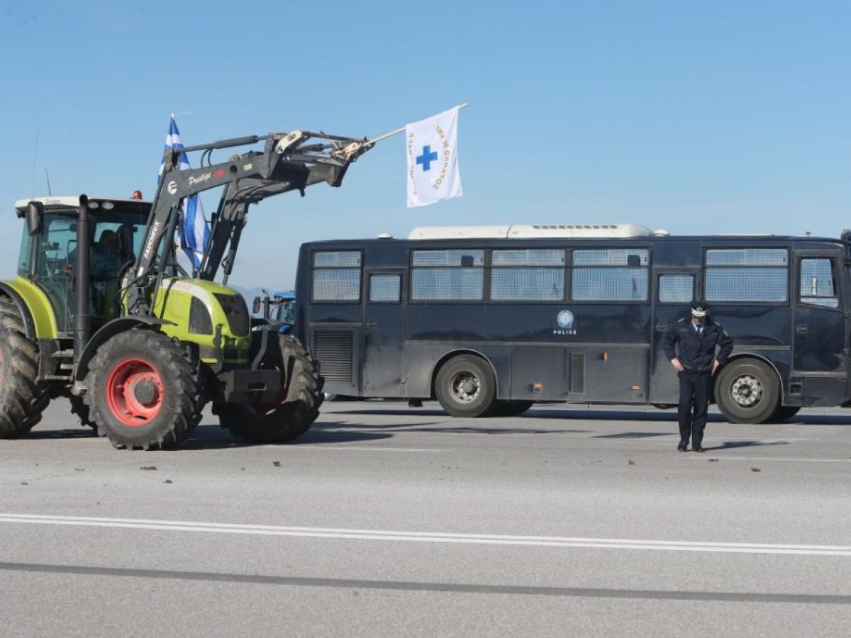 Μπλόκα αγροτών: Δε θα μπλοκάρουν την κίνηση στα Μάλγαρα έως και την Πρωτοχρονιά