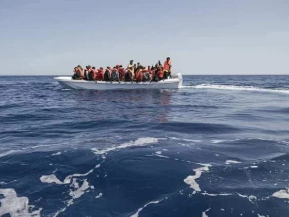 Χανιά | Συνελήφθη 20χρονος ως διακινητής 33 μεταναστών στη Γαύδο