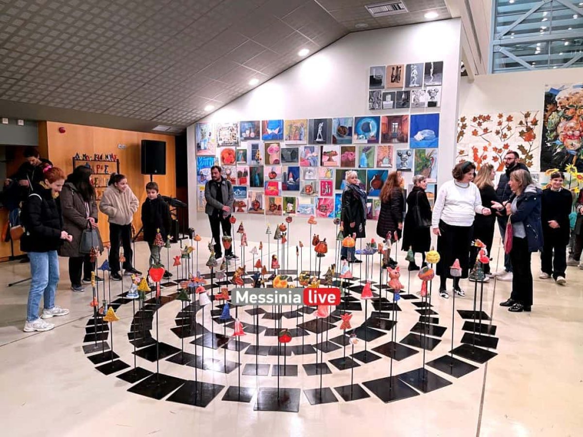 “Χαίρει η φύσις όλη”: Εγκαινιάστηκε η χριστουγεννιάτικη έκθεση του Εικαστικού Εργαστηρίου Καλαμάτας-Αφιερωμένη στη φύση και τη βιοποικιλότητα