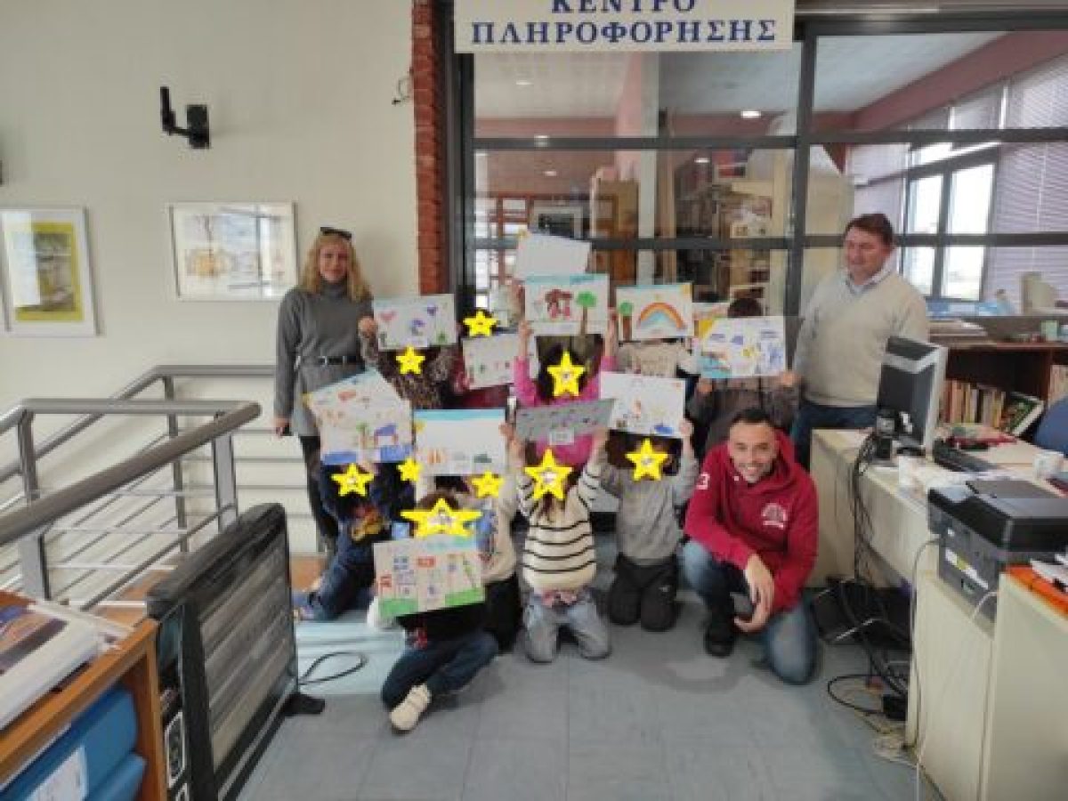 Χριστούγεννα 2025 στη Δημόσια Βιβλιοθήκη Γρεβενών – Εμπνευσμένα Χριστούγεννα από τη μαγεία των βιβλίων