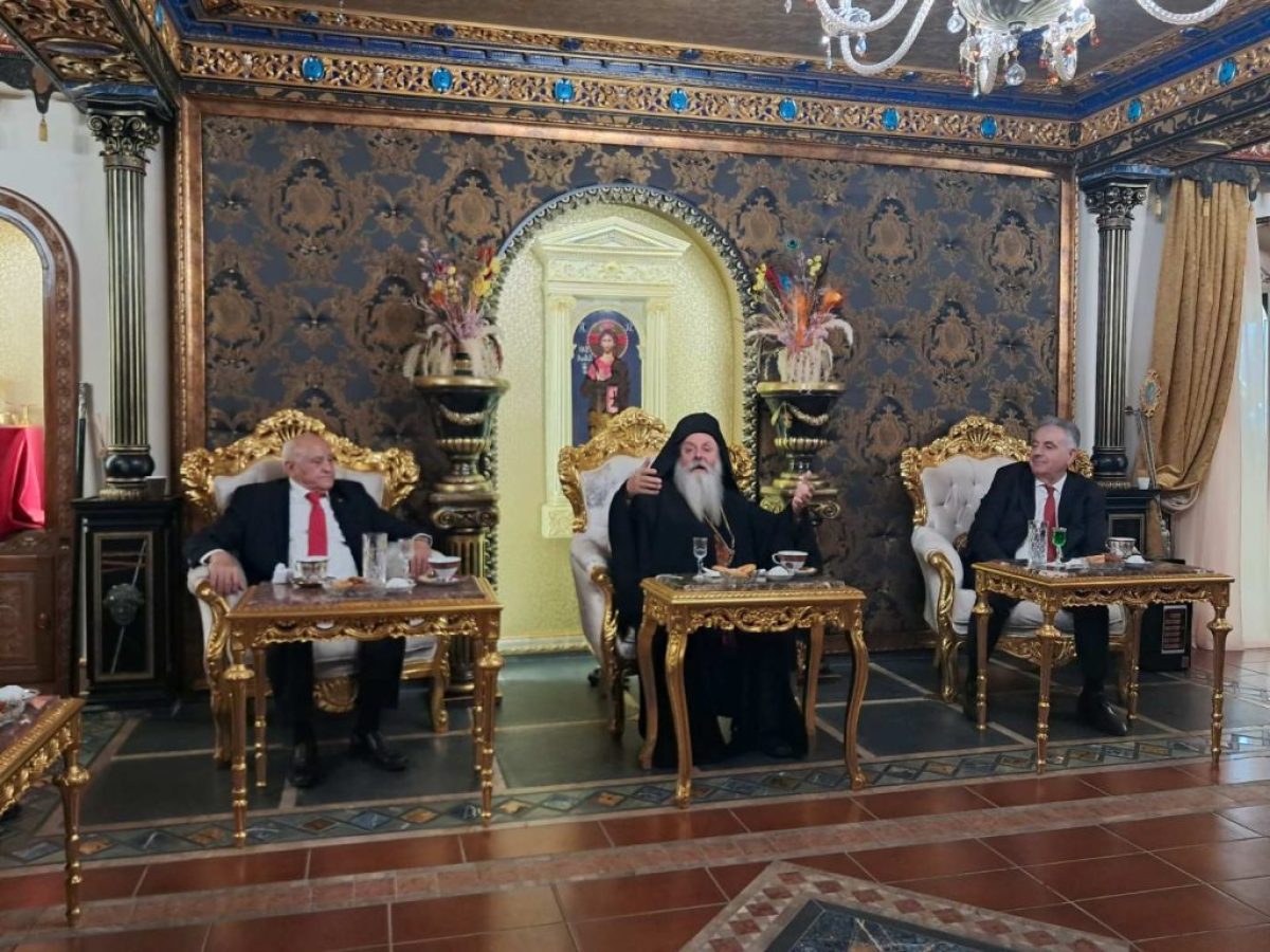 Χριστούγεννα στη Φανερωμένη Λευκάδας: Παρουσία όλων των Αρχών στο Συνοδικό μετά τη Θεία Λειτουργία ΦΩΤΟ