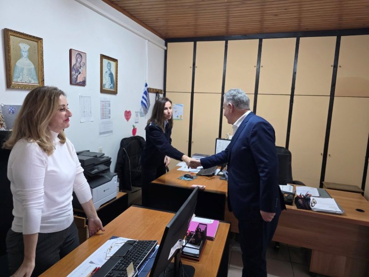 Χριστουγεννιάτικες επισκέψεις βουλευτή  Θ. Καββαδά – Κάλαντα από την Αγιομαυρίτικη Παρέα