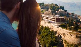 christougenniatiki-apovasi-swingers-sto-nafplio-1