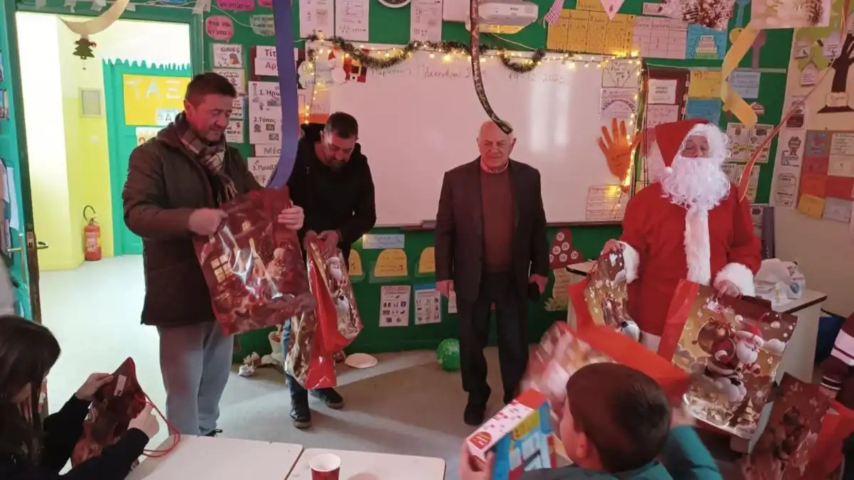 christougenniatiki-ekplixi-apo-ton-dimo