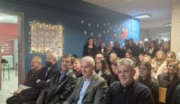 christougenniatiki-giorti-me-vlachika-ethima-1