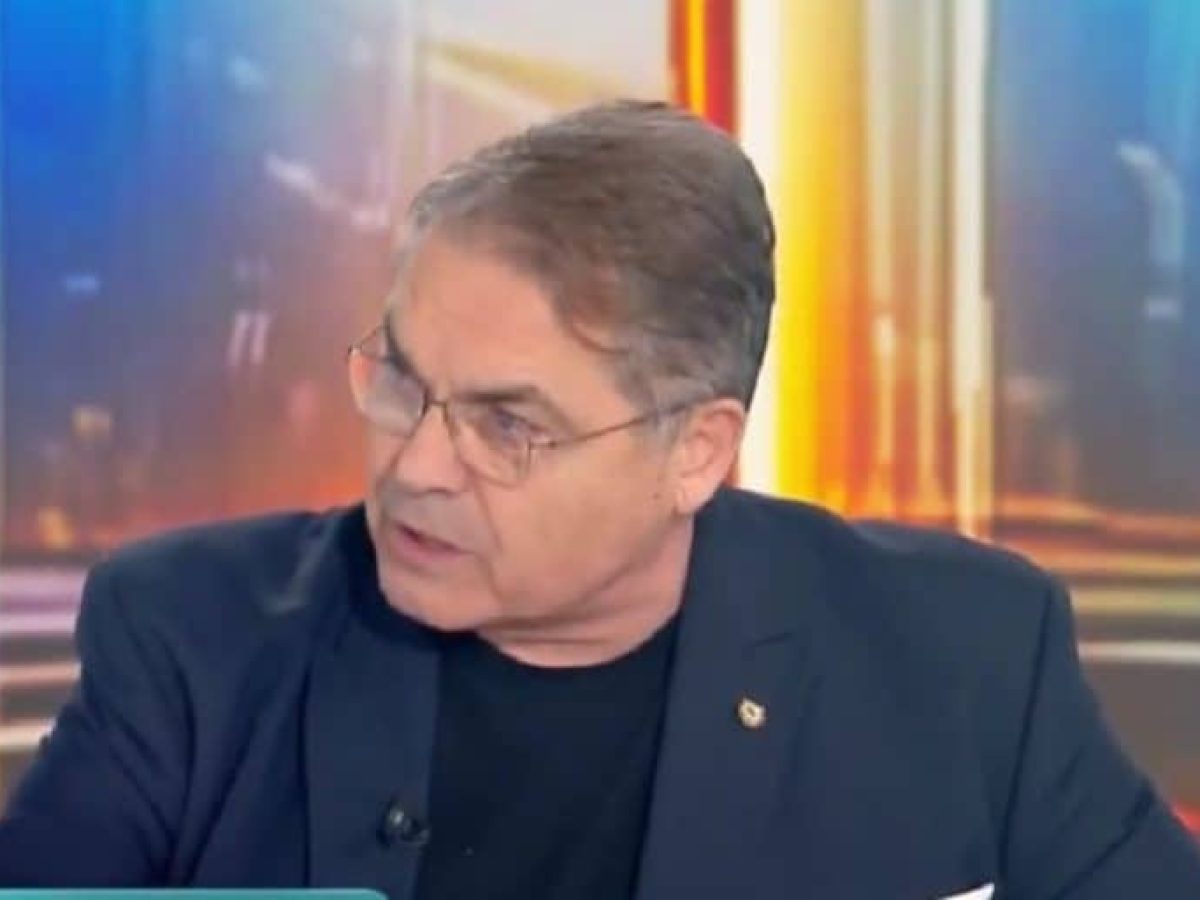 &Delta;&eta;&mu;ή&tau;&rho;&eta;&sigmaf; &Kappa;&alpha;&mu;&pi;ό&sigma;&omicron;&sigmaf; &sigma;&tau;&omicron;&nu; &Sigma;&Kappa;&Alpha;Ϊ: &laquo;&Alpha;&upsilon;&tau;ή &epsilon;ί&nu;&alpha;&iota; &eta; &alpha;&lambda;ή&theta;&epsilon;&iota;&alpha; &gamma;&iota;&alpha; &tau;&alpha; &omicron;&iota;&kappa;&omicron;&nu;&omicron;&mu;&iota;&kappa;ά &tau;&eta;&sigmaf; &Kappa;&Epsilon;&Delta;&Alpha;&Mu;&hellip; &Delta;&epsilon;&nu; &lambda;&epsilon;ί&pi;&epsilon;&iota; &omicron;ύ&tau;&epsilon; &mu;&iota;&sigma;ό &epsilon;&upsilon;&rho;ώ!&raquo;