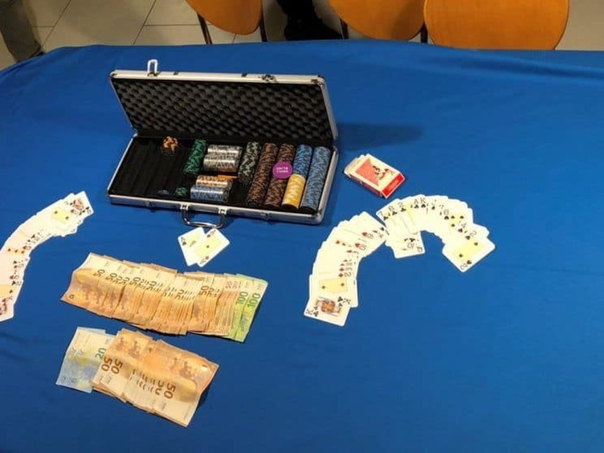 Δυτική Αχαΐα: Σύλληψη οκτώ ατόμων για διεξαγωγή τυχερού παιγνίου