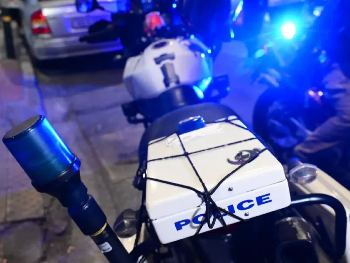 Αιματηρή συμπλοκή στη Λάρισα: Άνδρας επιτέθηκε & μαχαίρωσε δύο άτομα – Είχε πάνω του και ναρκωτικά