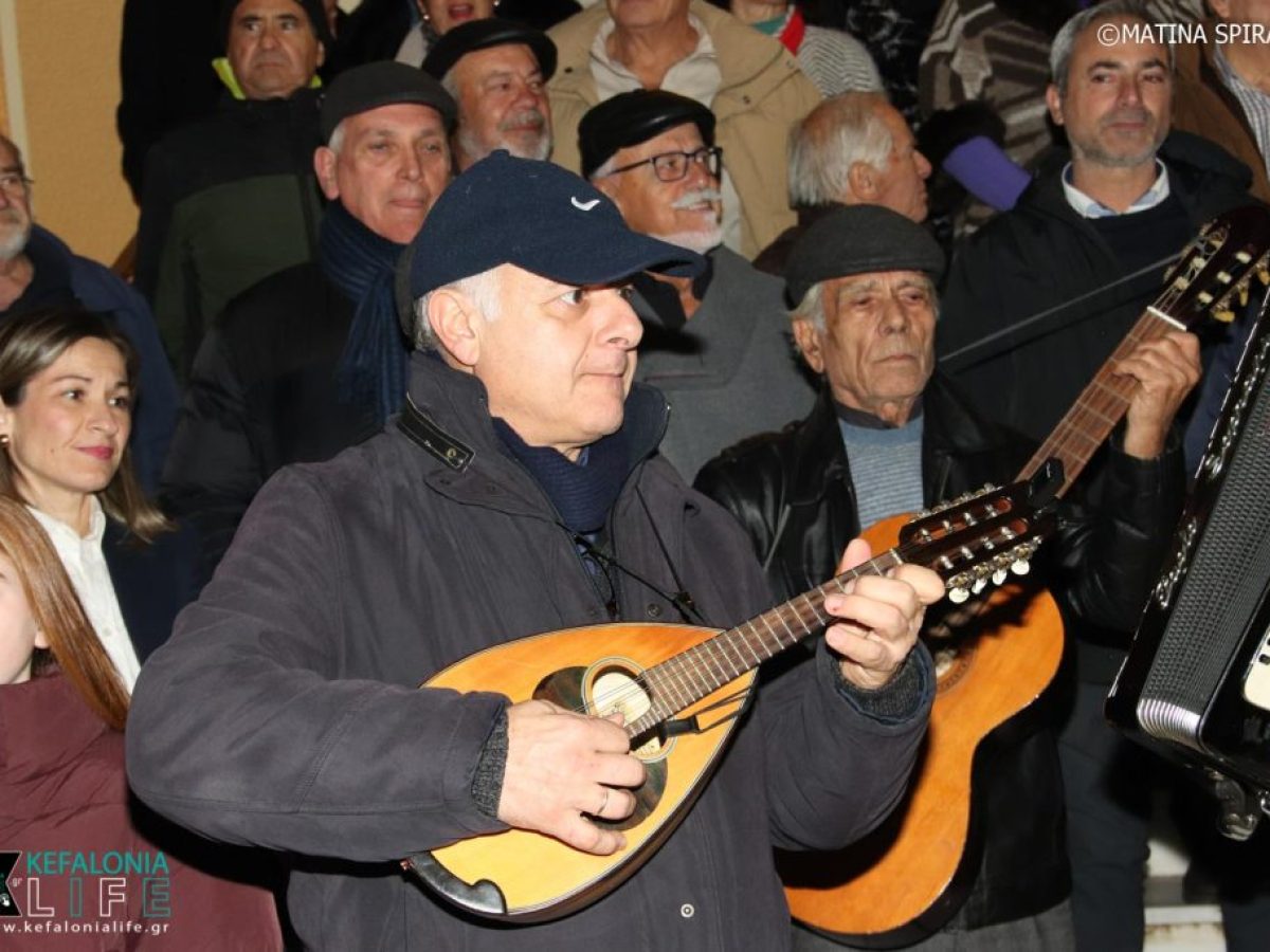 Τραγούδια & Κάλαντα από την Χορωδία & Μαντολινάτα Αργοστολίου από τις 24/12 έως και τις 01/01/2026 στο Αργοστόλι Κεφαλονιάς