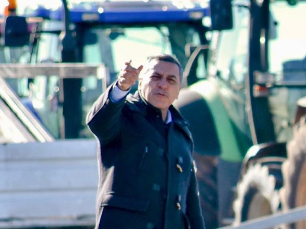 Ε! Ταξιδιώτες – «Ανάψτε ένα κερί γιατί υπάρχει η Θεσσαλία στη χώρα»