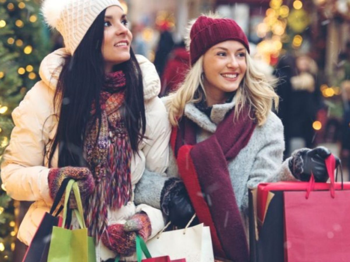 Εορταστικό ωράριο: Πώς λειτουργούν τα καταστήματα σε Άργος και Ναύπλιο