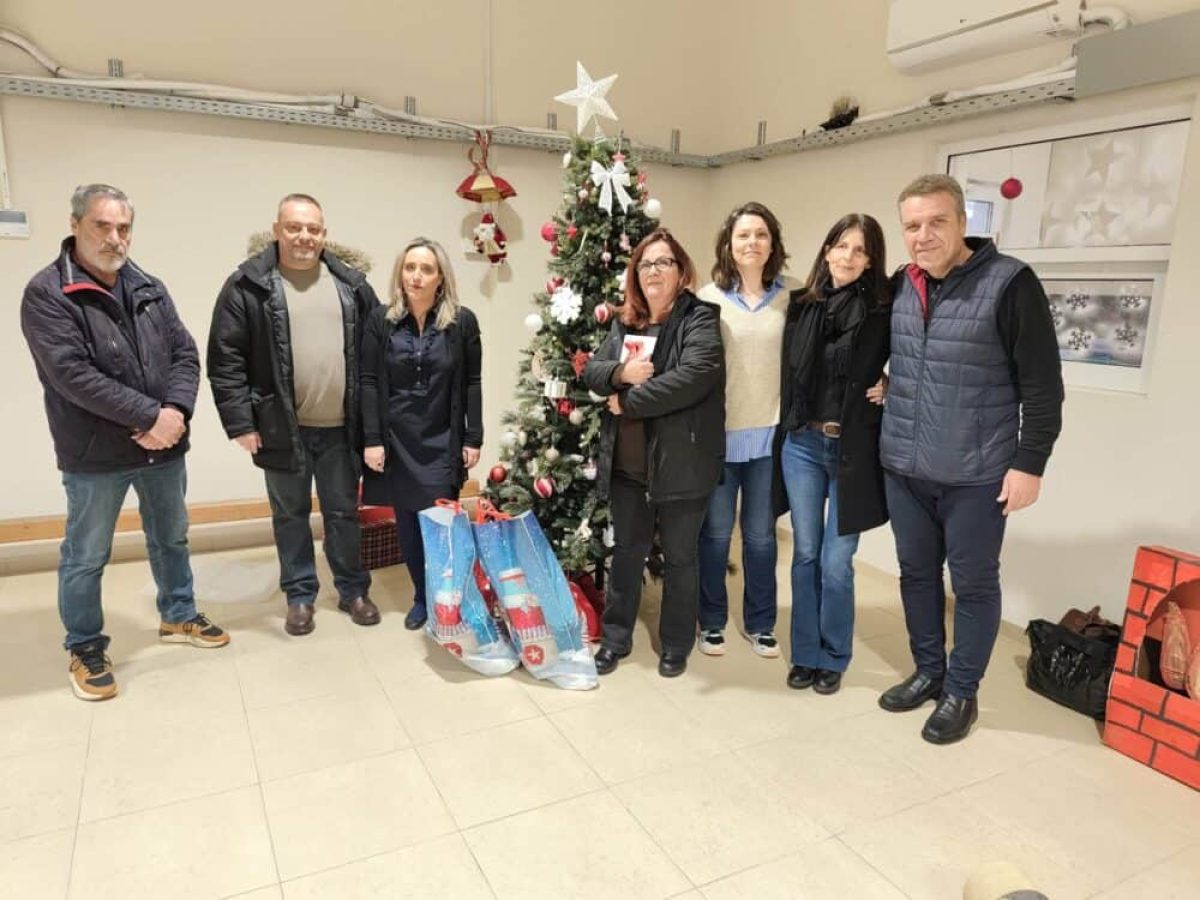 Επίσκεψη αλληλεγγύης στο Ειδικό Νηπιαγωγείο και το Ειδικό Δημοτικό Σχολείο Λιβαδειάς