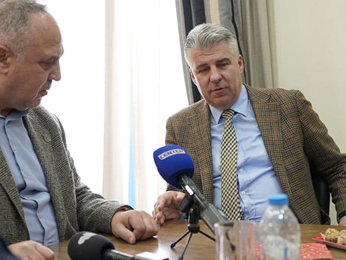 Επίσκεψη του Περιφερειάρχη ΑΜΘ στο Επιμελητήριο Καβάλας