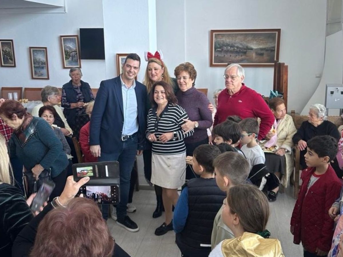 Επισκέψεις σε κοινωνικές δομές με γιορτινές ευχές για τον Αλέξανδρο Μαρκογιαννάκη