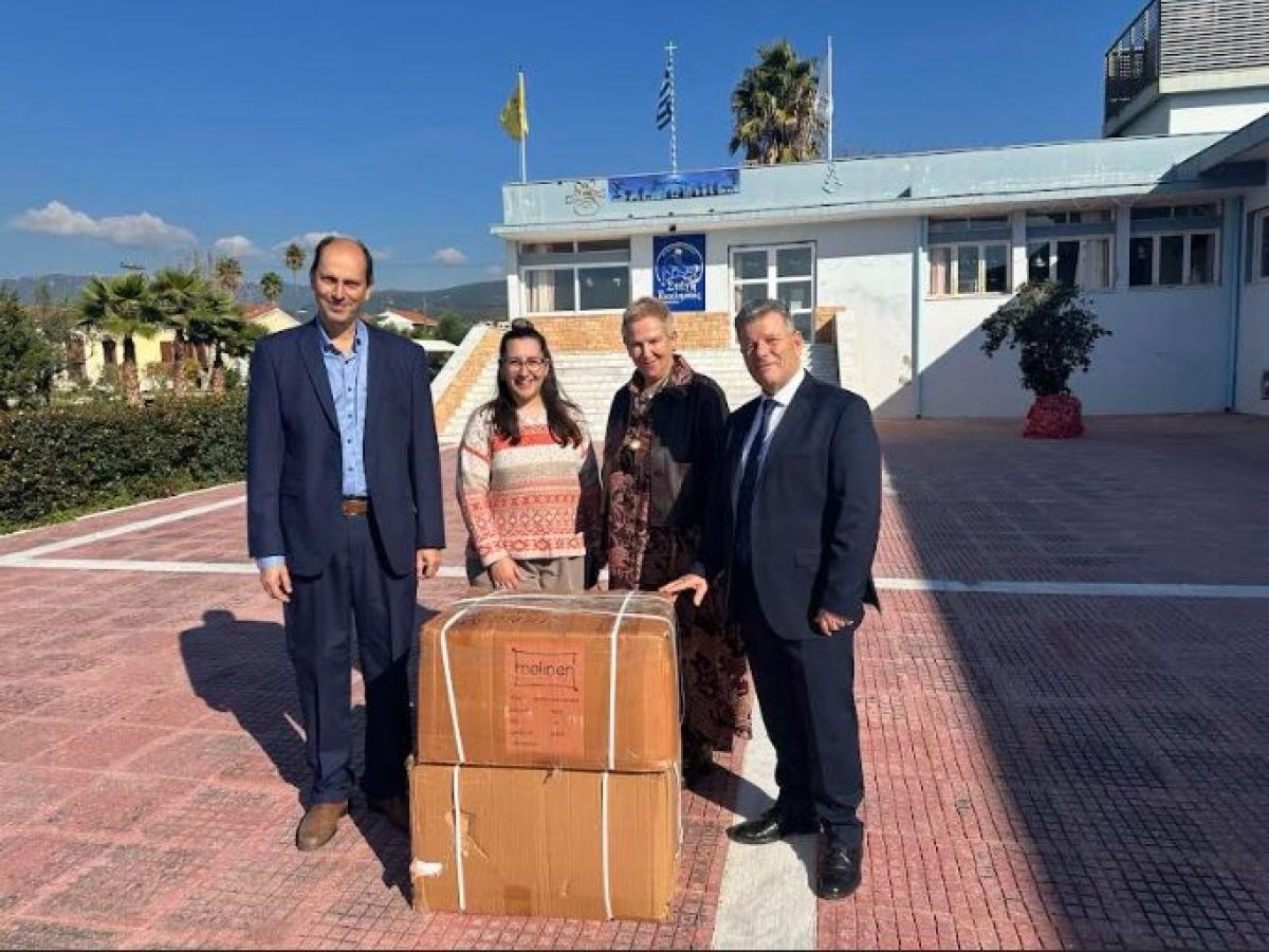 Εθιμοτυπική επίσκεψη στο Μητροπολίτη Μεσσηνίας και σε Ιδρύματα εν όψει Χριστουγέννων