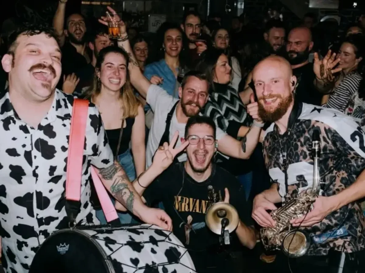 Φλώρινα: Διακοπή συναυλίας της Banda Entopica μετά από παρέμβαση δημάρχου