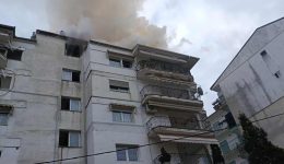 fotia-se-diamerisma-polikatikias-sti