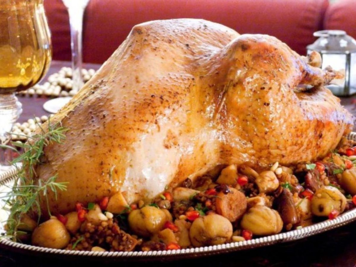 Γεμιστή γαλοπούλα -Κλέβει την παράσταση