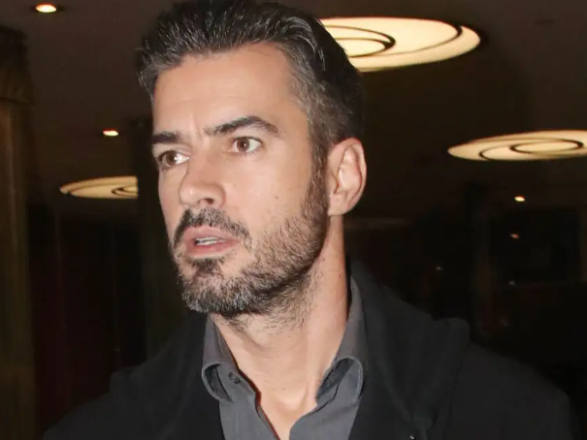 Γιάννης Τσιμιτσέλης: Πιστεύω ότι όποιος βγαίνει στην τηλεόραση πρέπει να προσέχει πάρα πολύ τι λέει