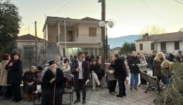 giorti-paradosis-me-tsigarides-sti
