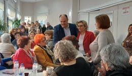 giortines-efches-ke-dora-sta