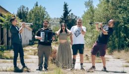 i-Banda-Entopica-katangelli-ton