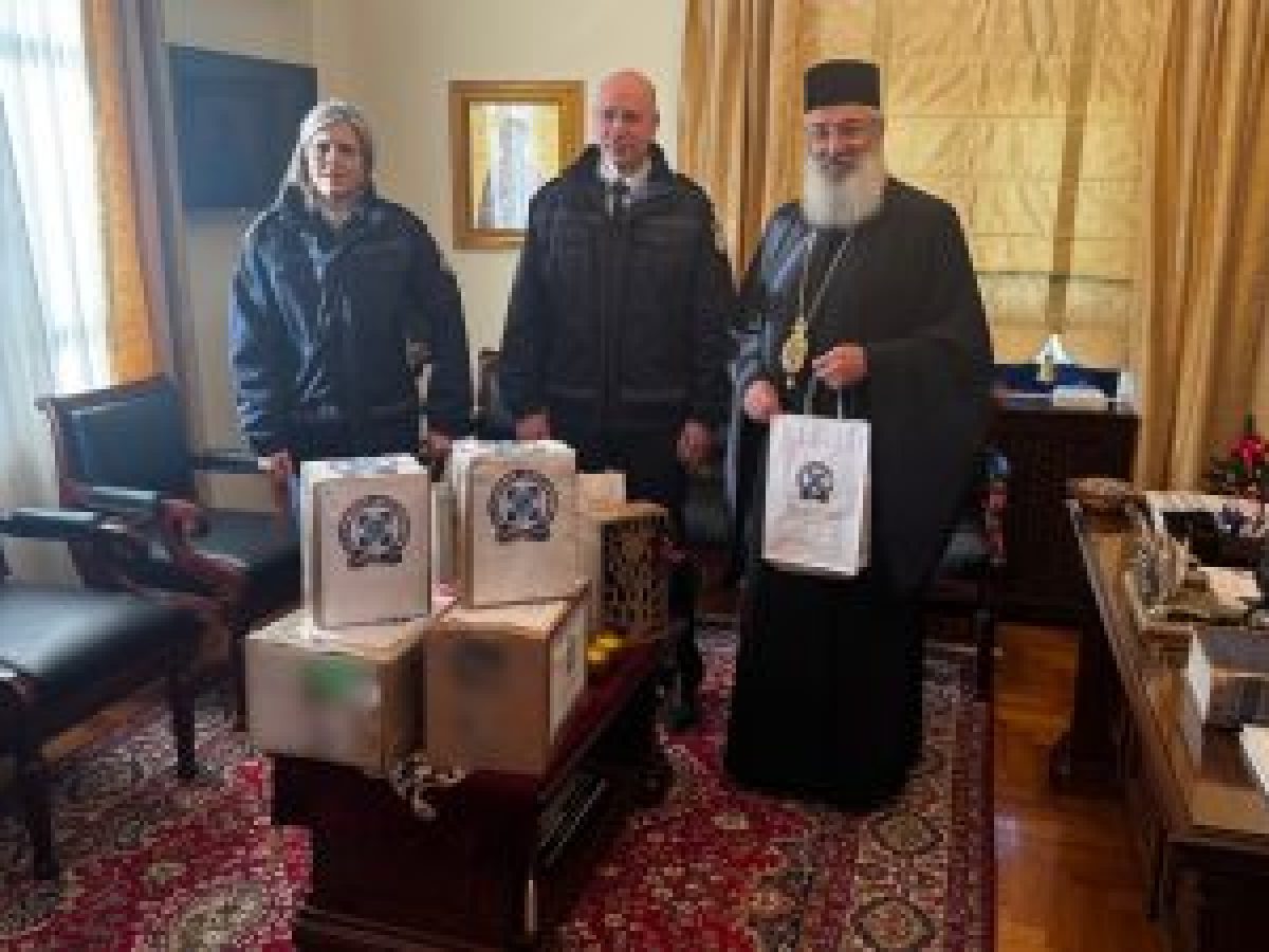 Οι αστυνομικές υπηρεσίες της ΑΜΘ συγκέντρωσαν διάφορα είδη για να στηρίξουν ιδρύματα και ανθρώπους με ανάγκη