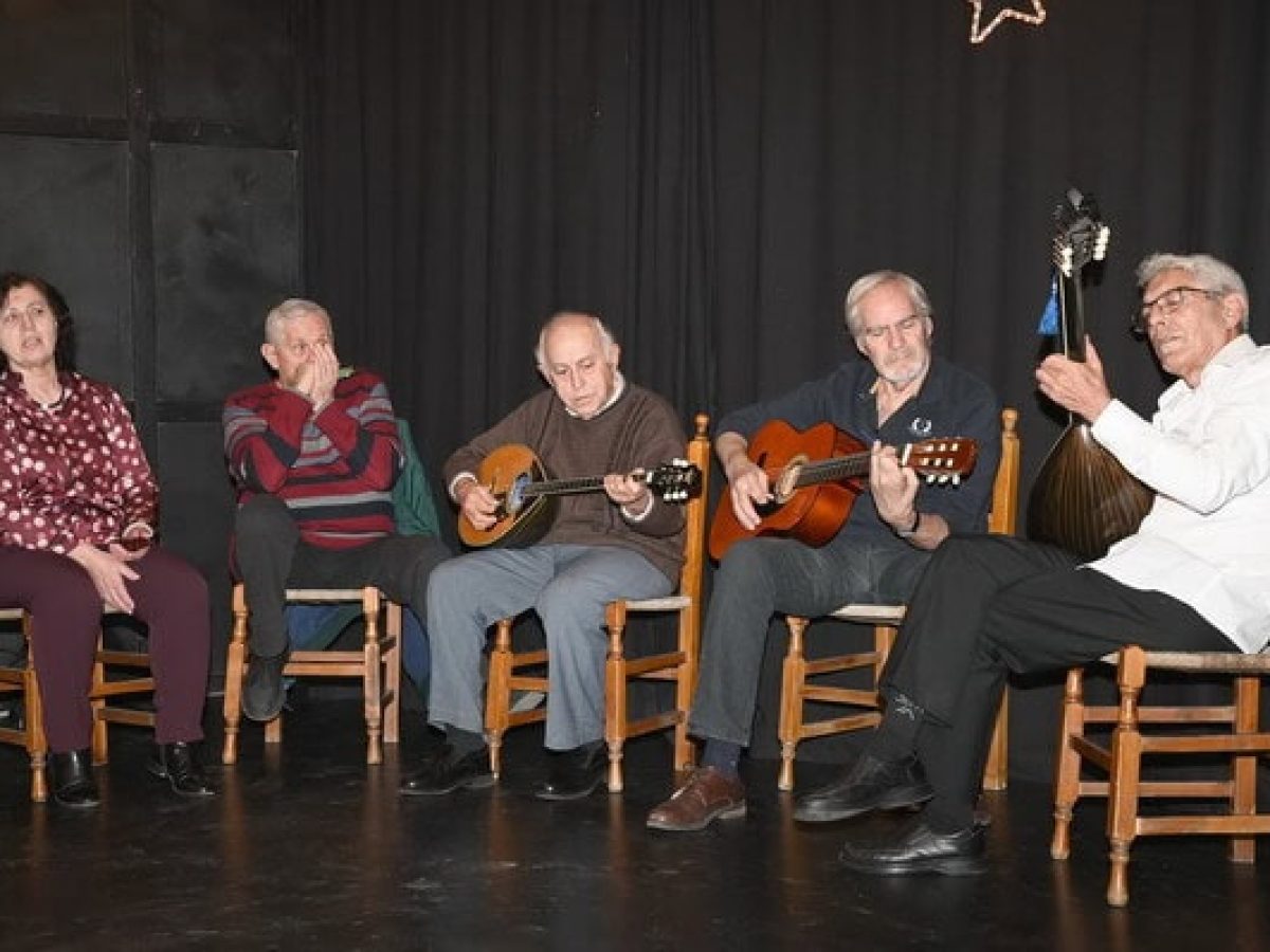 Η Χριστουγεννιάτικη γιορτή του Κ.Α.Π.Η. Ταύρου (εικόνες)