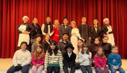 i-christougenniatiki-istoria-epistrefi-stin