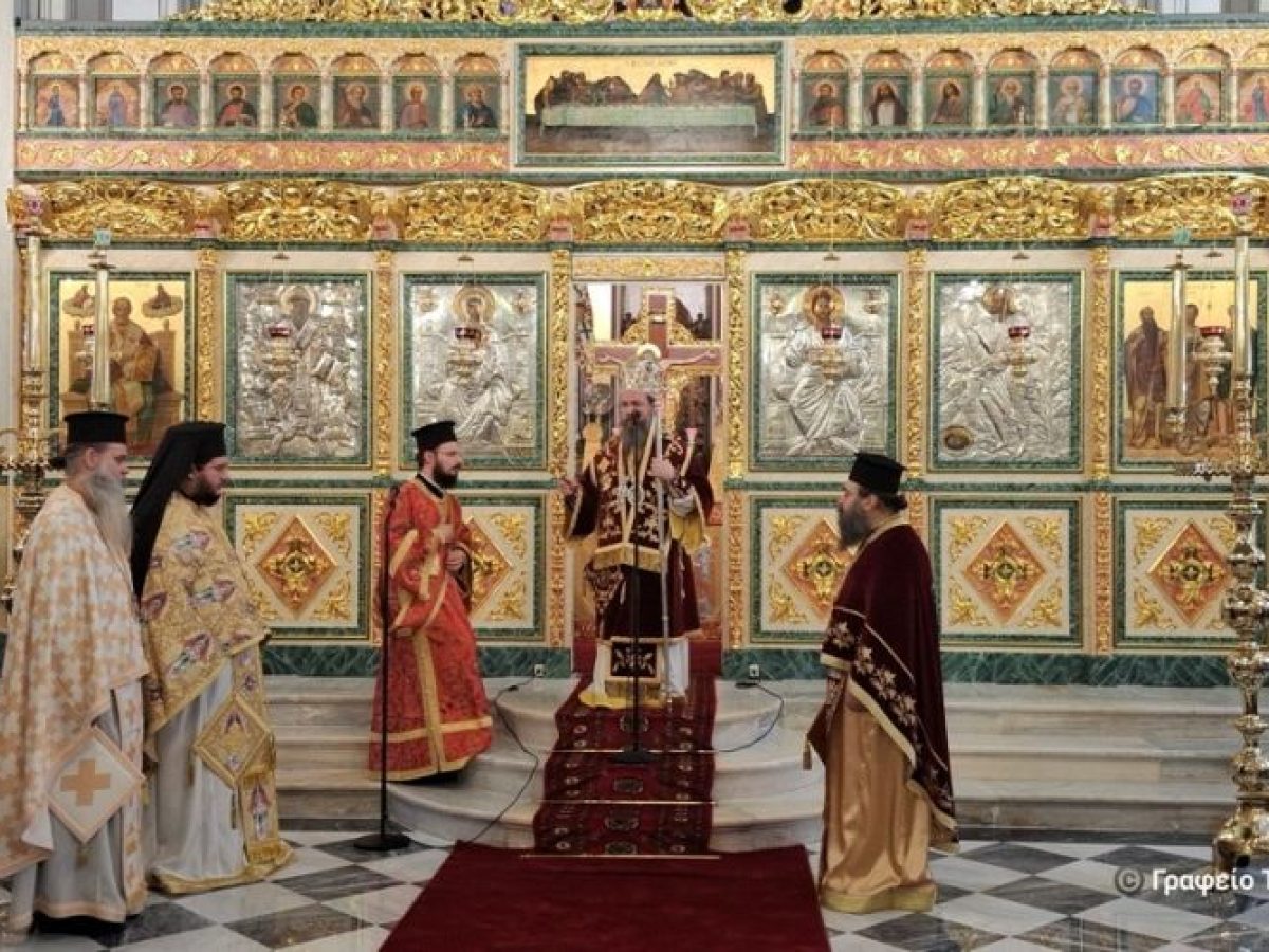 &Eta; &epsilon;&omicron;&rho;&tau;ή &tau;&omicron;&upsilon; &Alpha;&gamma;ί&omicron;&upsilon; &Sigma;&tau;&epsilon;&phi;ά&nu;&omicron;&upsilon; &kappa;&alpha;&iota; &eta; &alpha;&nu;ά&mu;&nu;&eta;&sigma;&eta; &tau;&omicron;&upsilon; &theta;&alpha;ύ&mu;&alpha;&tau;&omicron;&sigmaf; &tau;&omicron;&upsilon; &Alpha;&gamma;ί&omicron;&upsilon; &Sigma;&pi;&upsilon;&rho;ί&delta;&omega;&nu;&omicron;&sigmaf; &sigma;&tau;&omicron; &Mu;&epsilon;&sigma;&omicron;&lambda;ό&gamma;&gamma;&iota;
