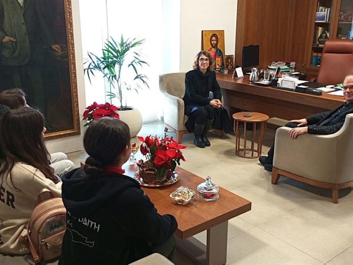 Οι μαθητές του 2ου γυμνασίου στο δημαρχείο Ρεθύμνου