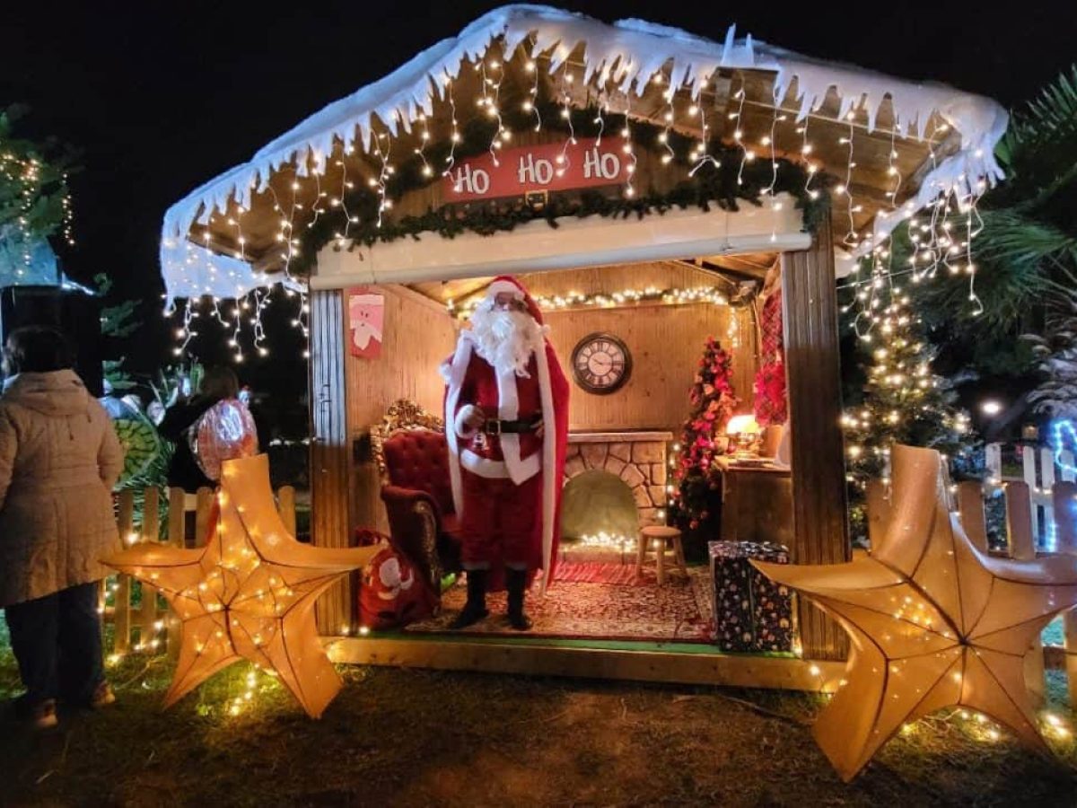 Η Βούλα υποδέχεται το νέο Χριστουγεννιάτικο Χωριό