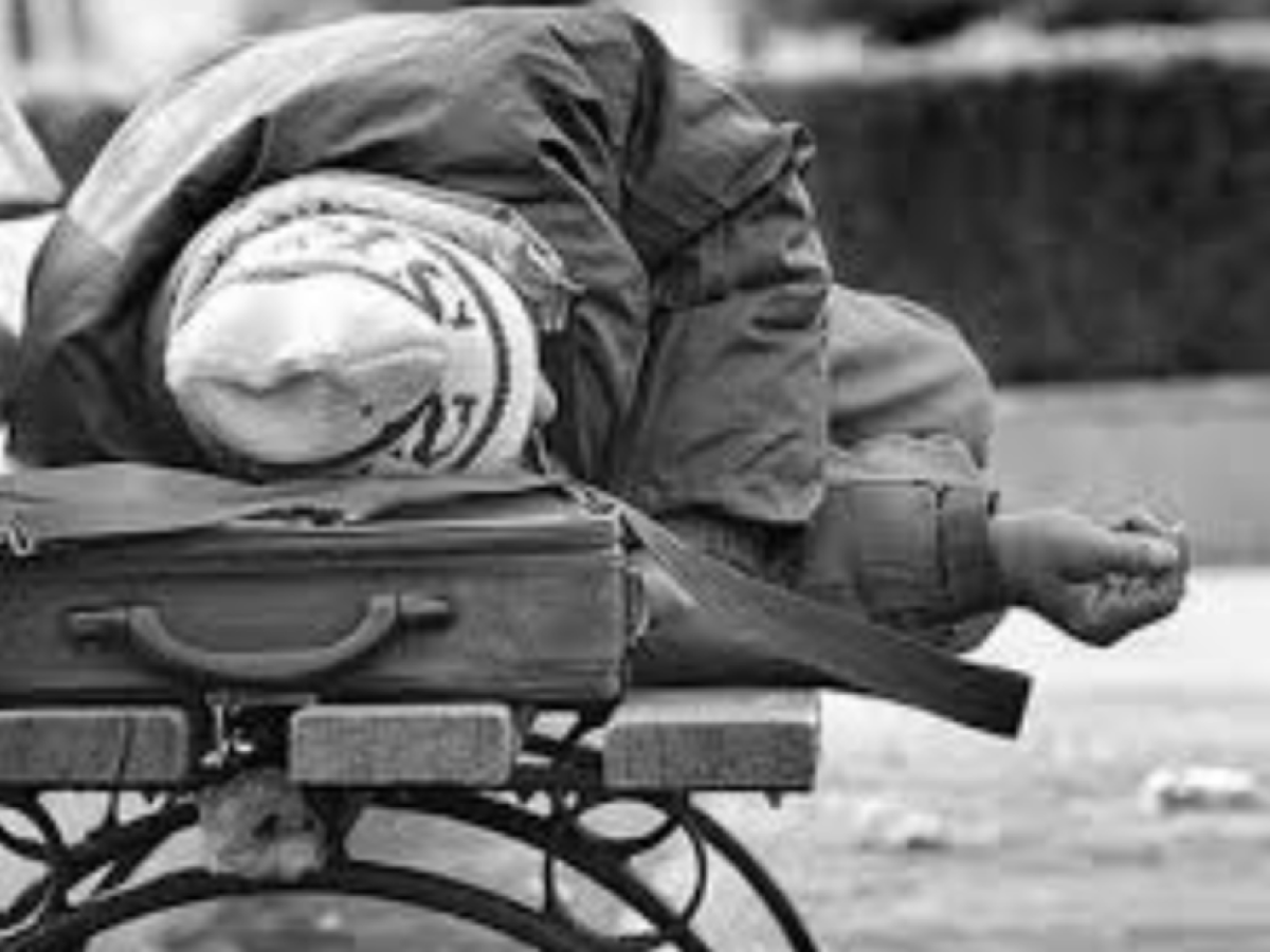 Η Αόρατη κρίση στους δρόμους της Αθήνας: «Προκλήσεις και κρατικά κενά»