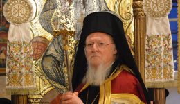 ikoumenikos-patriarchis-ta-christougenna-martiroun