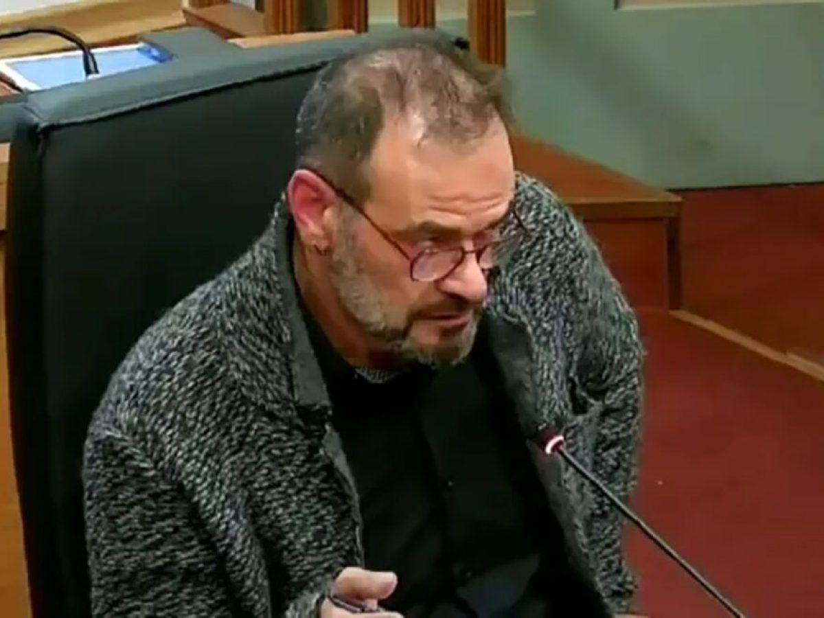 Ηλίας Σιφάκης: 200 παράτυποι μετανάστες μεταφέρθηκαν από την Κρήτη στην Κω και είναι μόνο η αρχή, Θα μείνουμε σιωπηλοί;