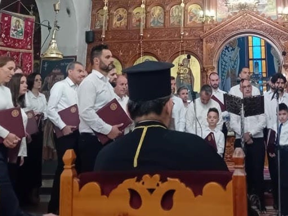 Ύμνοι Χριστουγέννων και κάλαντα απο την Σχολή Βυζαντινής Μουσικής της Μητρoπόλεως Παραμυθίας