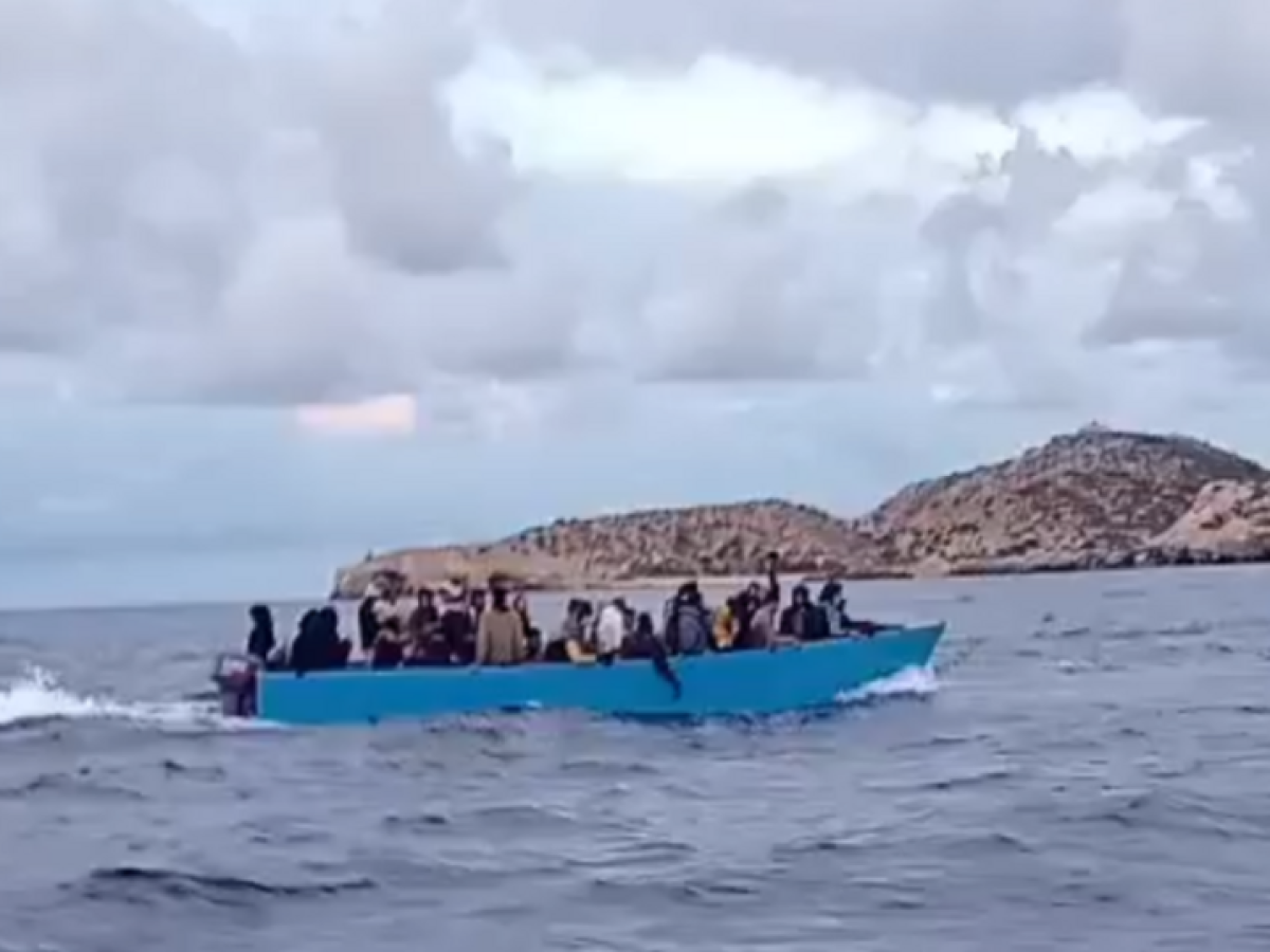 Ηράκλειο: 47 μετανάστες διασώθηκαν από τη Frontex