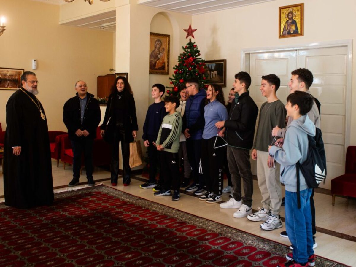 Κάλαντα και ευχές στον Μητροπολίτη Μεσσηνίας