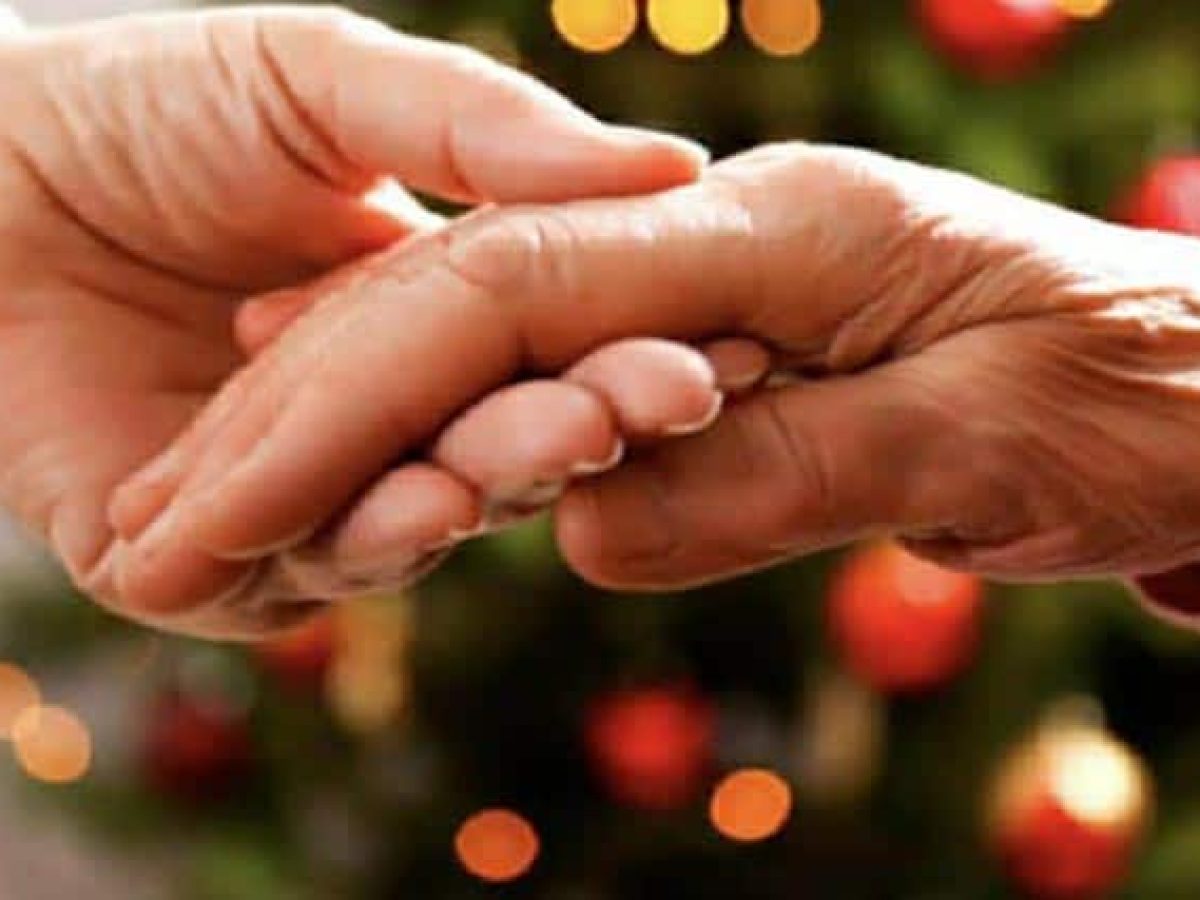 Κατατέθηκε σήμερα επίδομα Χριστουγέννων σε 1.392 οικογένειες του Δήμου Καλλιθέας