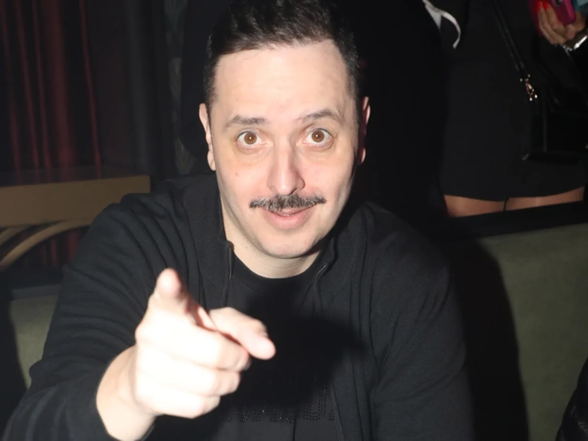 «Κατέβηκε» post Τσουβέλα για τον «influencer Χριστό» μετά από αντιδράσεις: «Να σας χαίρετε η μαμά σας»