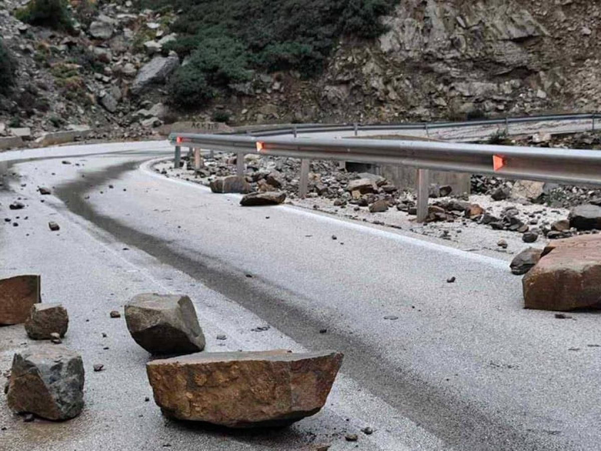 Κατολισθήσεις στο οδικό δίκτυο Σπόα – Όλυμπος Καρπάθου