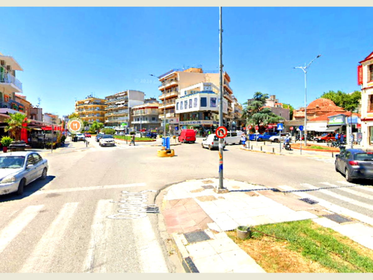 Κλειστή η οδός Ορφέως στην Κομοτηνή την παραμονή των Χριστουγέννων