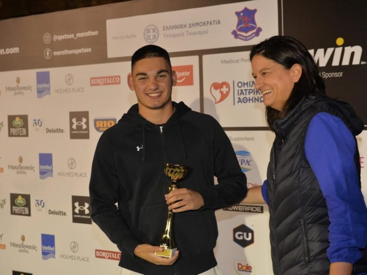 ΚΟΕ: Ο Νικόλας Παπαθεοδώρου(Καταγωγή Κεφαλονιά) κορυφαίος ταλαντούχος κολυμβητής(U16) για το 2025