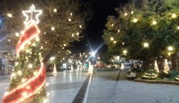 komotini-klistes-odi-tin-paramoni